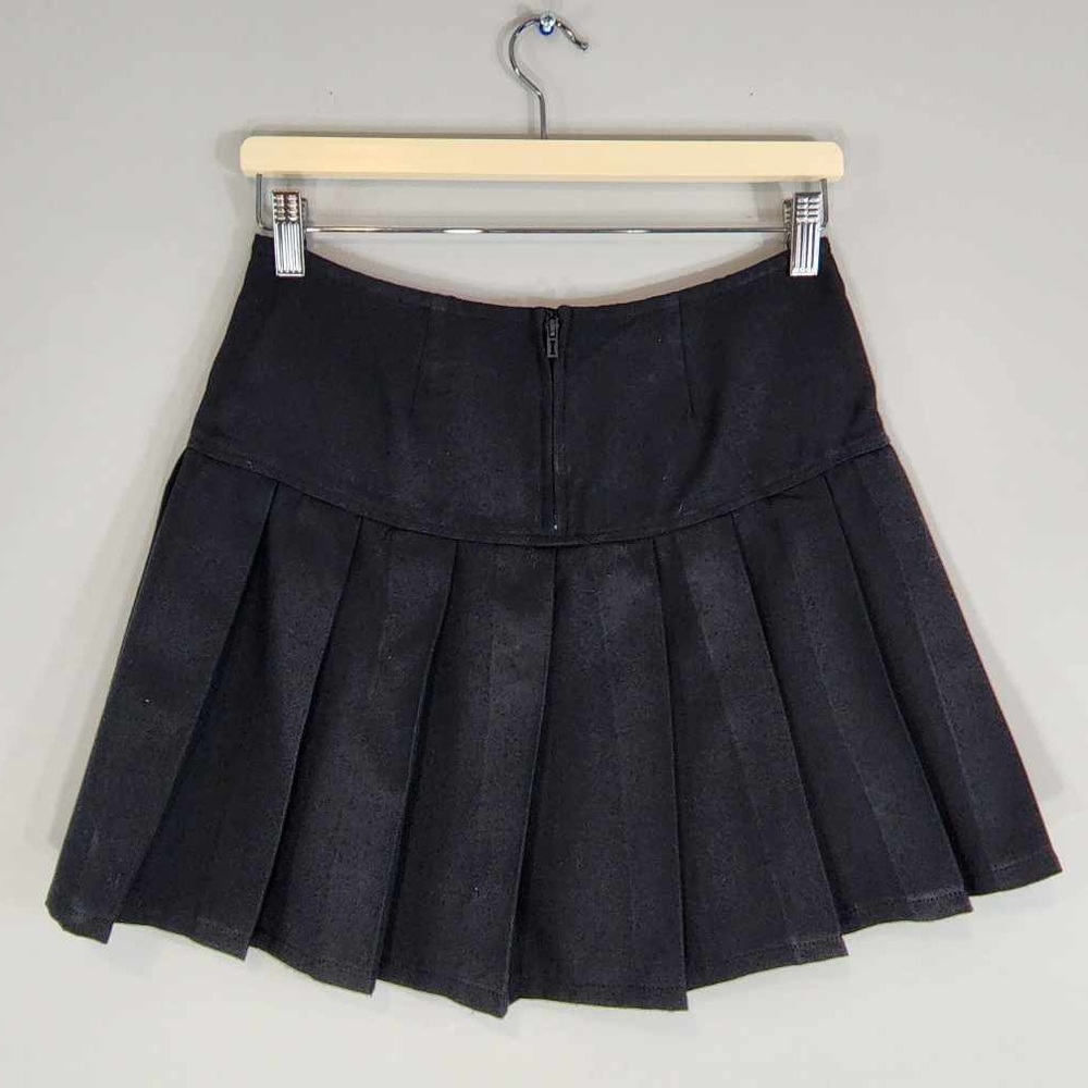 Dolls Kill Royal Bones Gothic Silver Chain Pleated Mini Skirt Size S - Picture 6 of 8